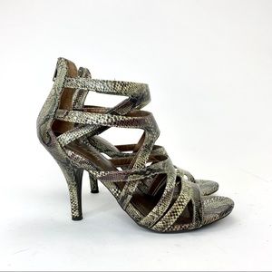 Sam & Libby - faux snakeskin sandal size8.5